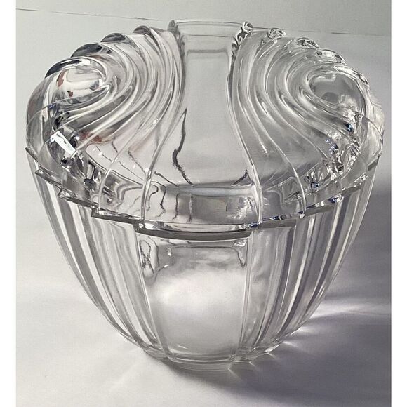 Vintage 24% Lead Cut Crystal Bowl Clear Candy Dish With Lid Germany - Picture 2 of 9